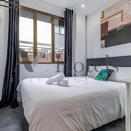 Ayz Ulises - Auto Check-In Property Madrid Ngoại thất bức ảnh