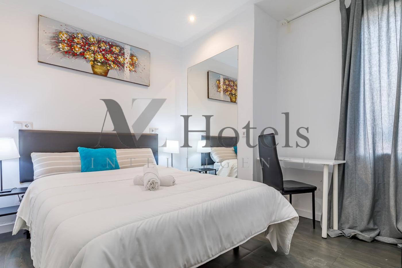Ayz Ulises - Auto Check-In Property Madrid Ngoại thất bức ảnh