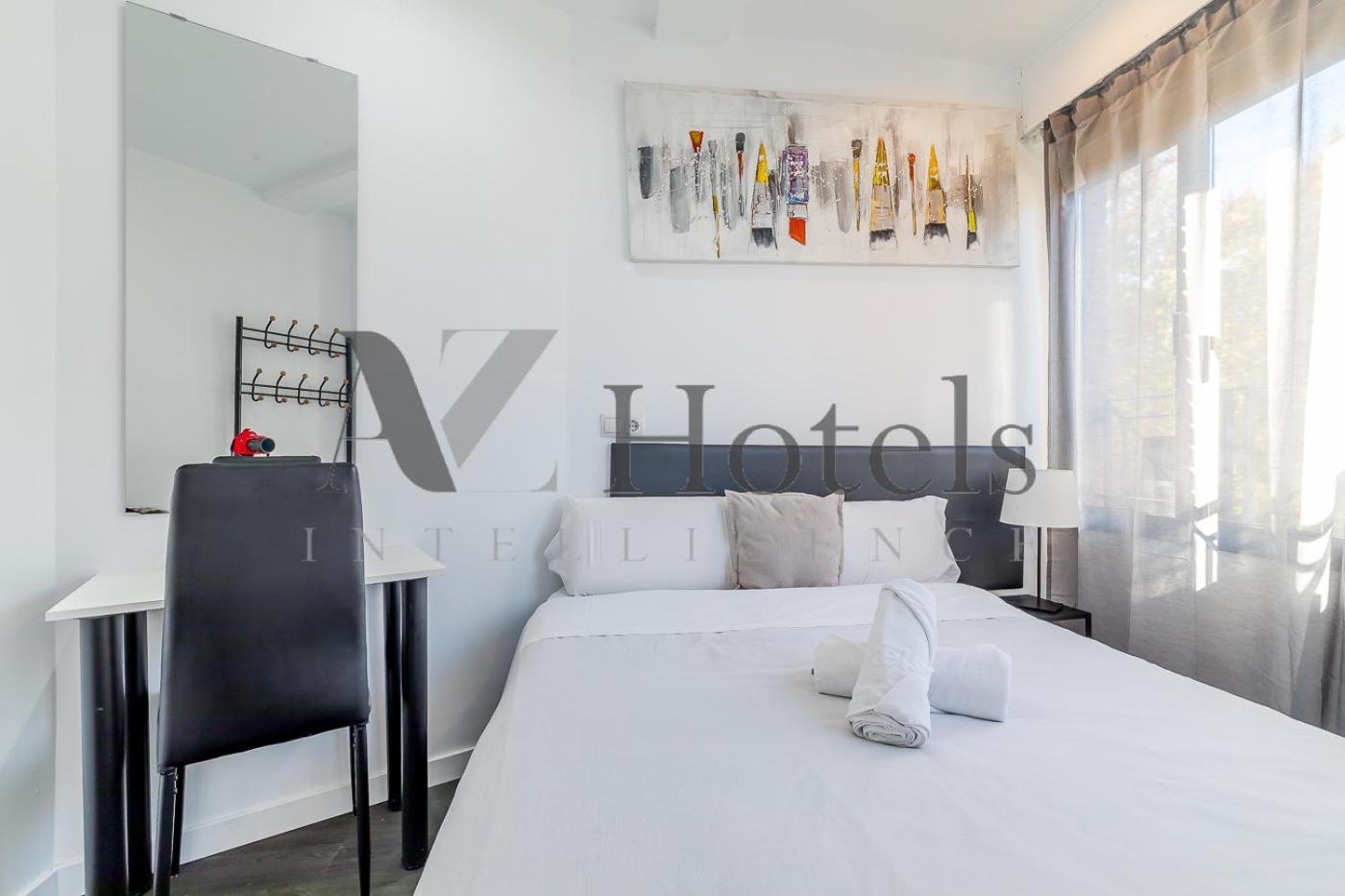 Ayz Ulises - Auto Check-In Property Madrid Ngoại thất bức ảnh