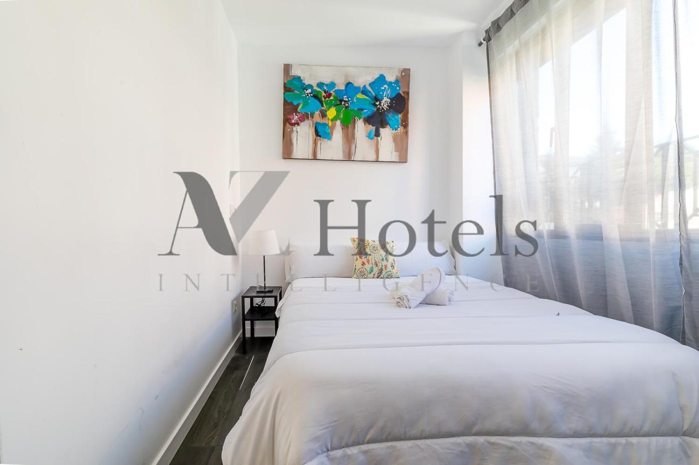Ayz Ulises - Auto Check-In Property Madrid Ngoại thất bức ảnh